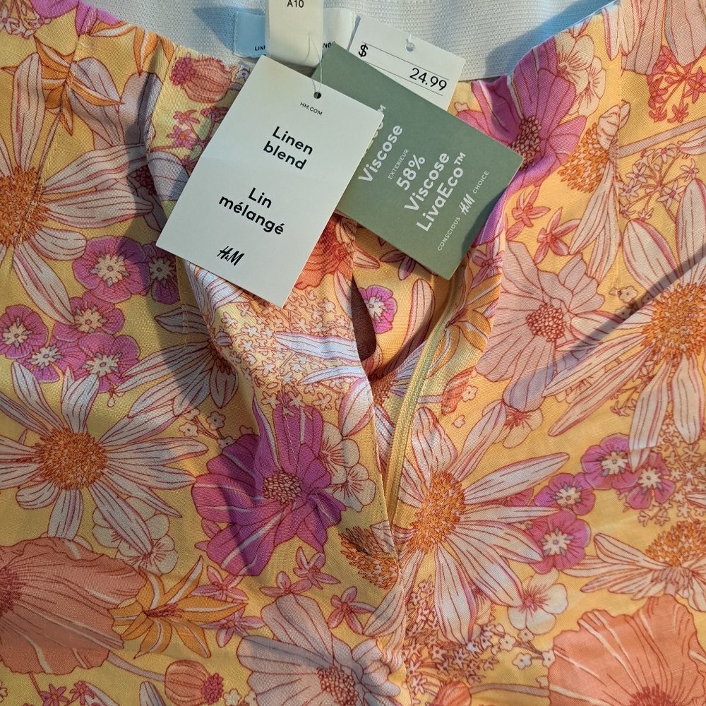 Linen shorts
